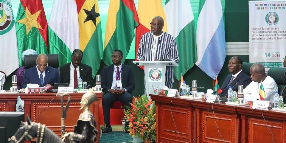 70274780_1240584736123794_949510711006986240_n