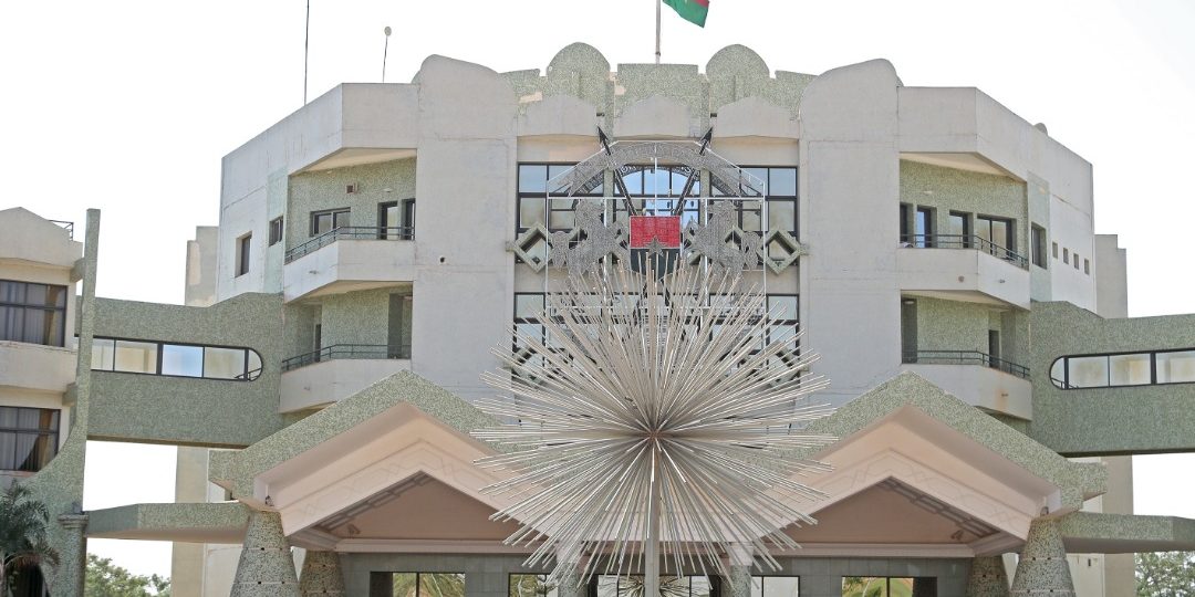 195433673_1784177398431189_915595307424878237_n