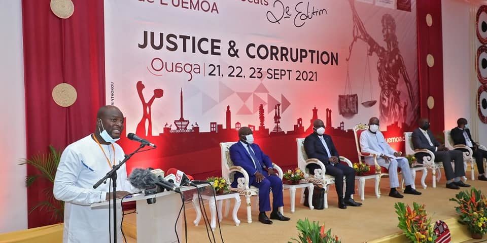 242557359_1865119777003617_1690664795351294766_n