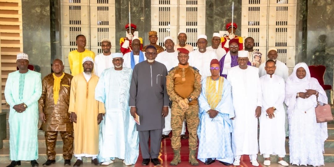 326885071_889484762384001_8127971636411855215_n