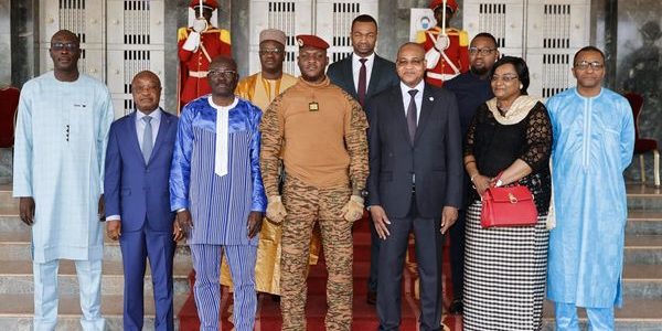 348422278_634778068500493_1450738254399071564_n